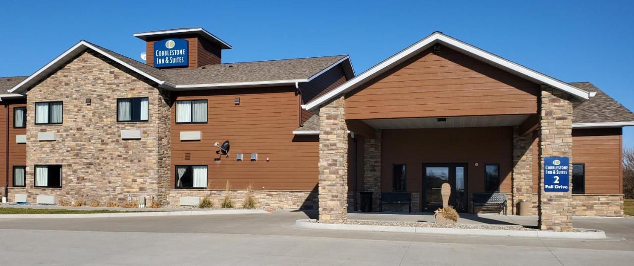 Cobblestone Inn & Suites Maryville Exterior photo